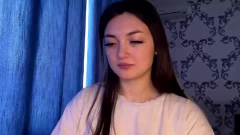 Kate online show from March 12, 7:44 am