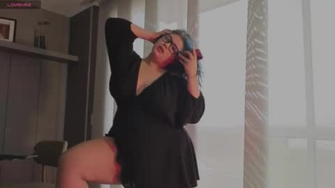 candelariia_ online show from April 14, 9:37 pm