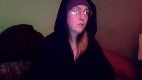 Candi online show from November 28, 12:35 am