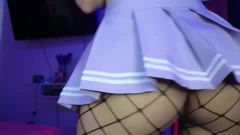 Snapshot of candy_flosse chatting on October 15, 9:01 am candy_flosse online show from October 15, 9:01 am