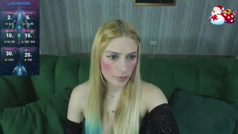 candy_kush_a online show from November 28, 9:07 pm