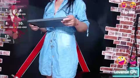 Snapshot of candy_mia_1 chatting on October 8, 10:36 pm candy_mia_1 online show from October 8, 10:36 pm