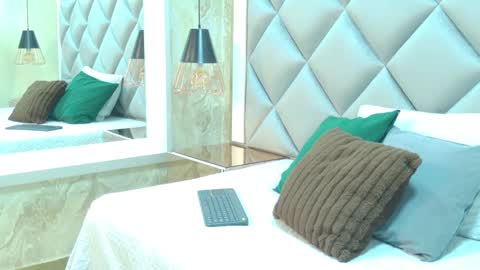 candy_sm online show from January 8, 11:36 am