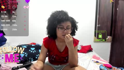 candy_val online show from February 9, 5:43 am