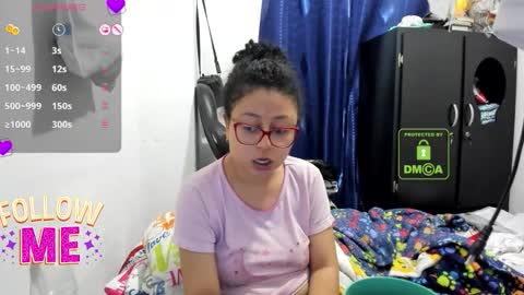 candy_val online show from January 6, 5:44 am
