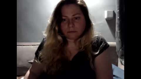 Laura online show from June 7, 8:15 pm