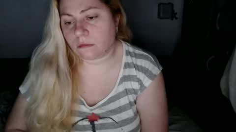 Snapshot of candycream74 chatting on February 4, 2:21 pm Laura online show from February 4, 2:21 pm
