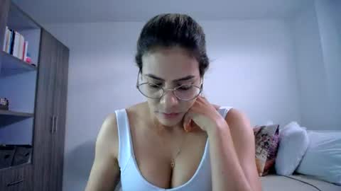 Candy Dowson online show from June 16, 8:21 pm