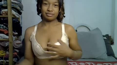 candyh0 online show from July 4, 12:12 pm