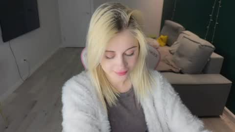 You can call me HH online show from April 22, 6:49 pm