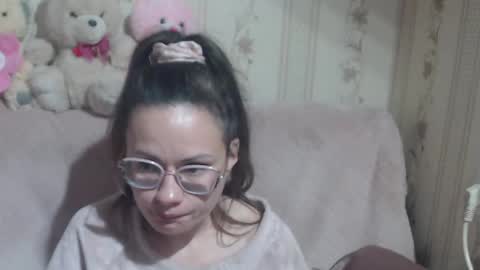 say meow and send tip  online show from April 23, 10:44 am