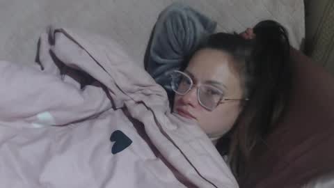 say meow and send tip  online show from April 25, 11:24 pm