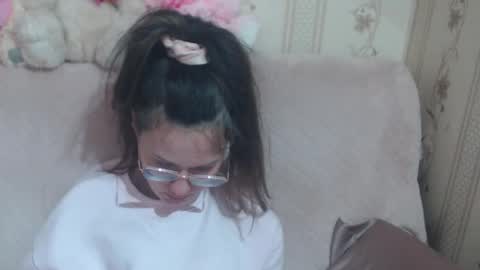 say meow and send tip  online show from April 19, 11:10 am