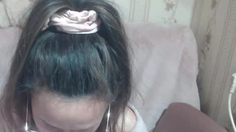 say meow and send tip  online show from April 23, 12:29 pm