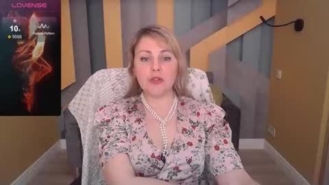 CandyLons online show from April 21, 2:15 am