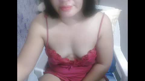 Snapshot of candyyonah03 chatting on February 14, 9:10 pm candyyonah03 online show from February 14, 9:10 pm