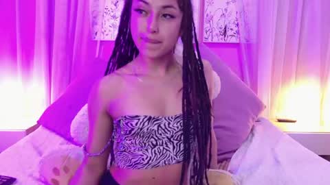 cane  online show from May 4, 1:37 pm