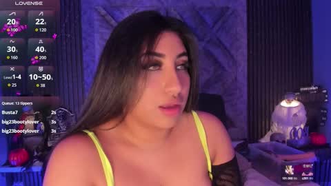 GABRIELA LOPEZ online show from October 12, 6:27 am