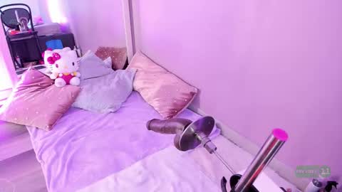 Candy  online show from February 23, 5:23 pm