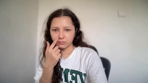 Emma online show from September 10, 7:08 am