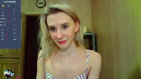 Snapshot of caramel_pie_ chatting on January 26, 8:45 pm caramel online show from January 26, 8:45 pm