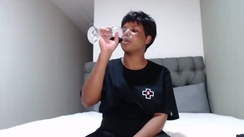 fifi online show from March 4, 4:30 pm