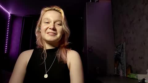 Amy online show from March 12, 3:26 pm