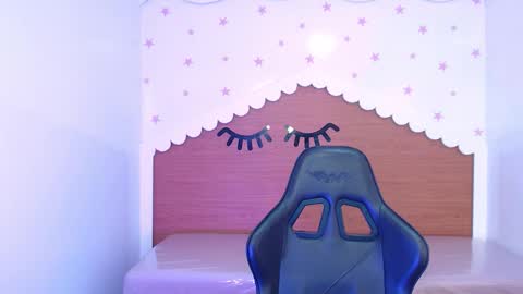 CARLYE   online show from November 21, 3:19 am