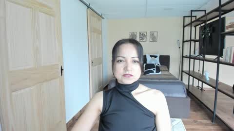 Snapshot of carlin1511 chatting on September 8, 6:18 pm carlin1511 online show from September 8, 6:18 pm