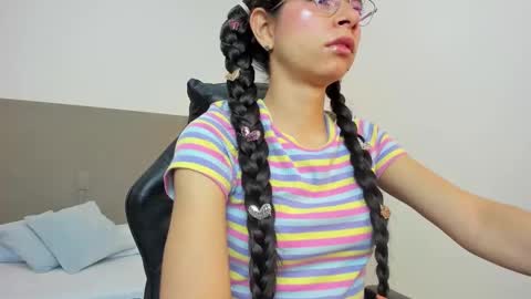 C A R L I N A online show from September 23, 12:36 pm