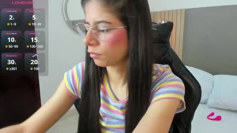 C A R L I N A online show from April 24, 12:41 pm