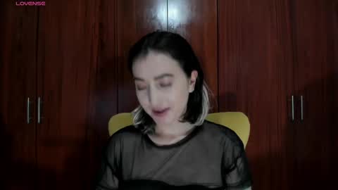 carly grasso  online show from April 25, 1:41 pm