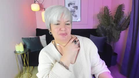 Snapshot of carmensoft chatting on February 12, 9:11 pm Carmen online show from February 12, 9:11 pm