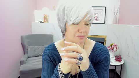 Snapshot of carmensoft chatting on December 11, 9:12 pm Carmen online show from December 11, 9:12 pm