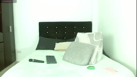 Snapshot of caro_sexo chatting on October 3, 7:24 am CARITO online show from October 3, 7:24 am