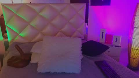 Carolina   online show from March 12, 7:02 am