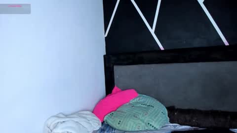 karol online show from April 2, 1:14 am