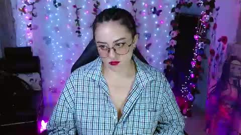 Carolina online show from June 13, 3:04 am