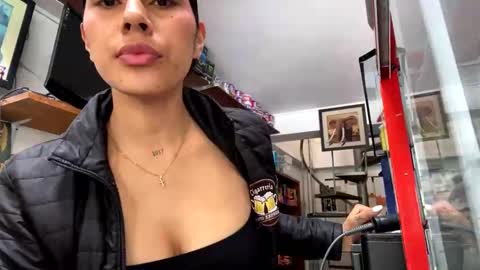Carol online show from October 3, 4:12 pm