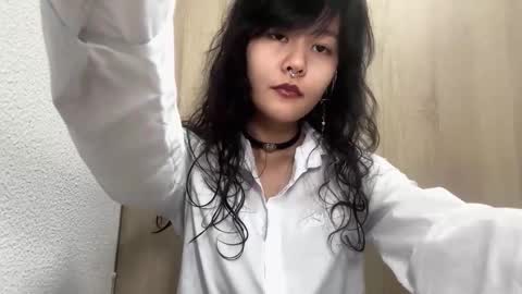 Kim online show from November 9, 1:18 pm