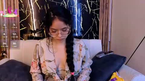 CAROLINA  online show from June 13, 3:04 am