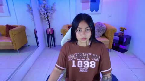 CAROLINA.  online show from April 21, 12:56 pm