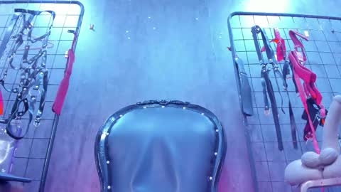 carolina online show from December 16, 9:31 pm