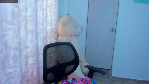 Carolina online show from April 27, 2:58 pm