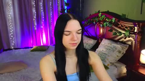 Mary and Carol online show from March 9, 11:02 am