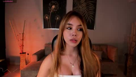 Caro online show from November 3, 10:19 am