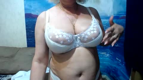 VicunaCool online show from June 13, 3:42 pm