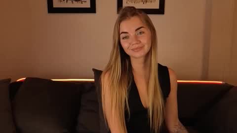 carriebradshawww online show from October 28, 5:52 pm