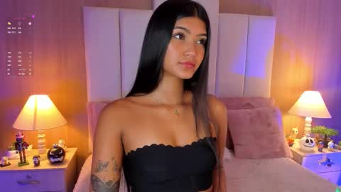 Snapshot of caseypierce_ chatting on October 14, 8:11 pm Casey Pierce New Account online show from October 14, 8:11 pm