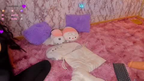 Snapshot of caseypierce_ chatting on December 26, 8:00 pm Casey Pierce New Account online show from December 26, 8:00 pm